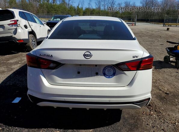 1N4BL4DV6RN415472 2024 NISSAN ALTIMA White 
