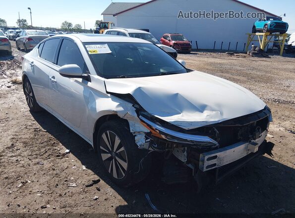 1N4BL4DV7KC164611 2019 NISSAN ALTIMA White Vista frontal