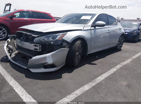 1N4BL4DV7LN318501 2020 NISSAN ALTIMA Silver Առջևի ձախ երեք քառորդ տեսարան