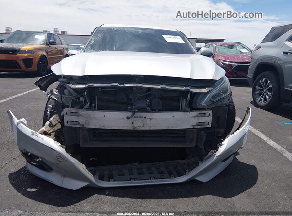 1N4BL4DV7LN318501 2020 NISSAN ALTIMA Silver Սարքավորումների վահանակի տեսք