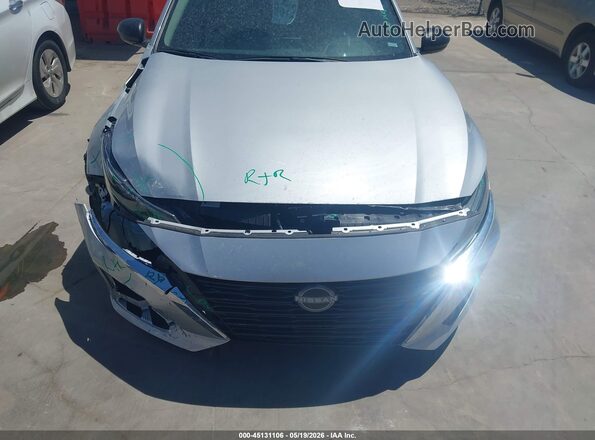 1N4BL4DV7SN394329 2025 NISSAN ALTIMA Silver Vista del salpicadero