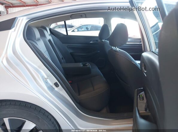 1N4BL4DV8MN409276 2021 NISSAN ALTIMA Silver VIN sticker view