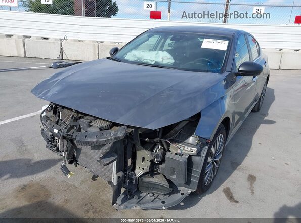 1N4BL4DV9RN353467 2024 NISSAN ALTIMA Серый Вид спереди