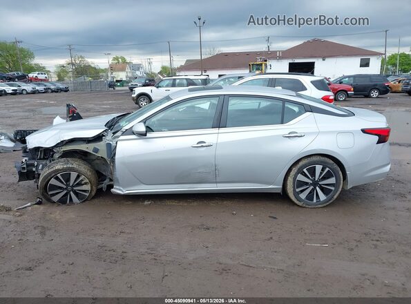 1N4BL4DW4MN371957 2021 NISSAN ALTIMA Silver 360 interior view