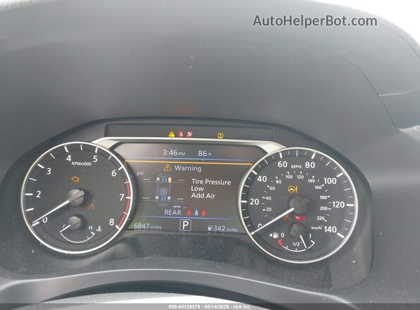 1N4BL4DWXTN320865 2026 NISSAN ALTIMA White Widok tylnych siedzeń