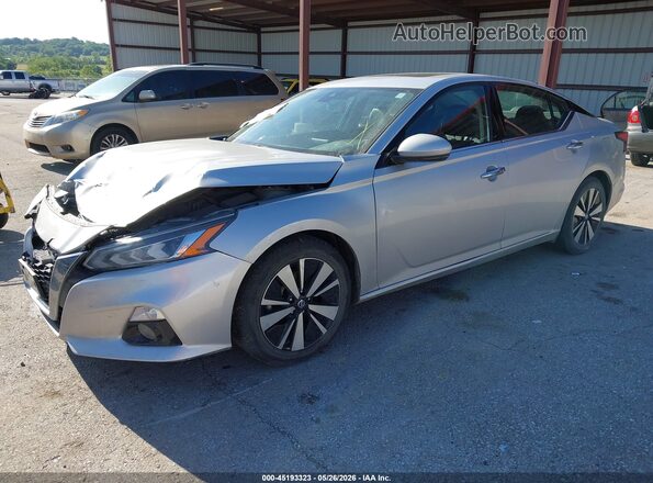 1N4BL4EV0LC208111 2020 NISSAN ALTIMA Серый Передняя левая четверть