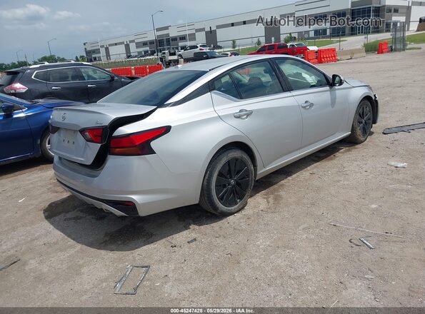 1N4BL4EV8LC181949 2020 NISSAN ALTIMA Silver Tył prawy