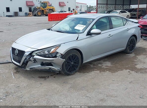 1N4BL4EV8LC181949 2020 NISSAN ALTIMA Silver Przód lewy