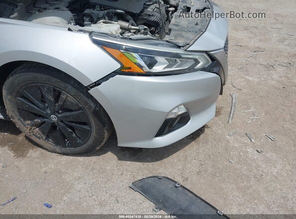 1N4BL4EV8LC181949 2020 NISSAN ALTIMA Silver Widok z przodu