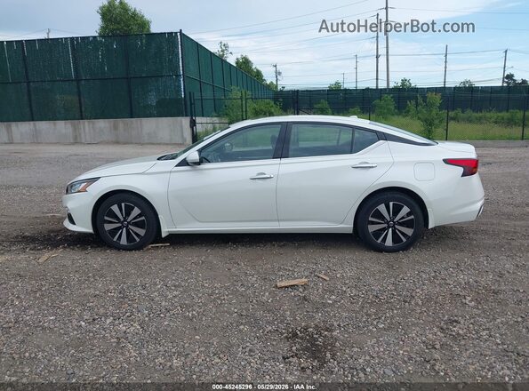 1N4BL4EW5KC152724 2019 NISSAN ALTIMA White Vista interior de 360 grados