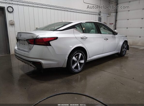 1N4BL4EW5KC178658 2019 NISSAN ALTIMA Silver Tył prawy