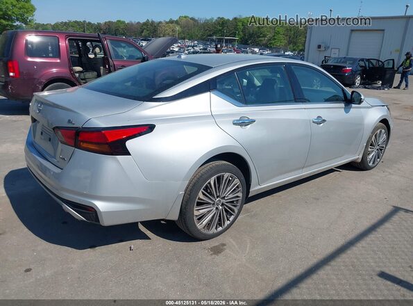 1N4BL4EW7RN307658 2024 NISSAN ALTIMA Silver Rear right
