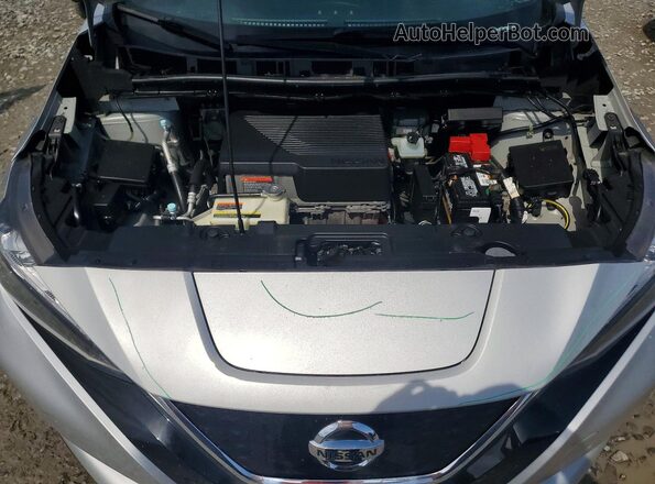1N4BZ1CP7LC308661 2020 NISSAN LEAF Silver Vista interior trasera