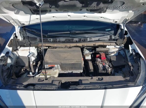 1N4BZ1CP8KC319098 2019 NISSAN LEAF Белый 