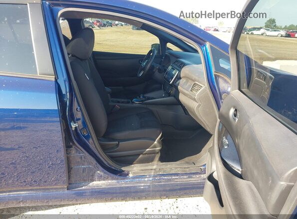 1N4BZ1CV0MC551504 2021 NISSAN LEAF Blue Vista interior delantera