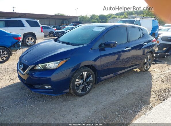 1N4BZ1CV0MC551504 2021 NISSAN LEAF Blue Vista tres cuartos delantera izquierda