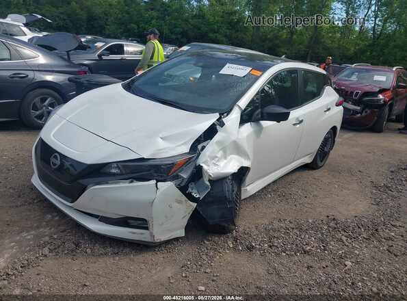 1N4CZ1CV0PC551625 2023 NISSAN LEAF White Przód lewy