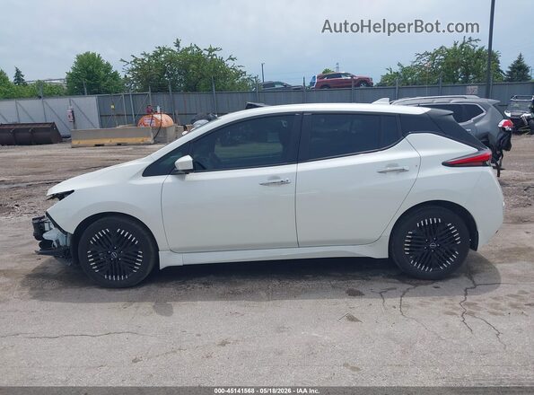 1N4CZ1CV0PC558364 2023 NISSAN LEAF White 