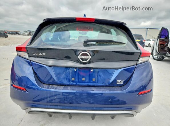 1N4CZ1CV0RC551854 2024 NISSAN LEAF Синий Вид сзади