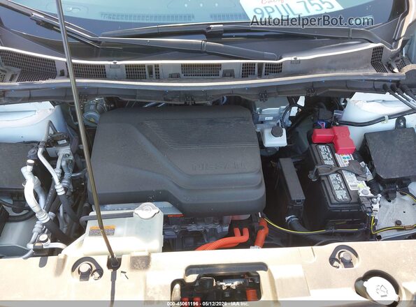 1N4CZ1CV0SC557336 2025 NISSAN LEAF White Rear view