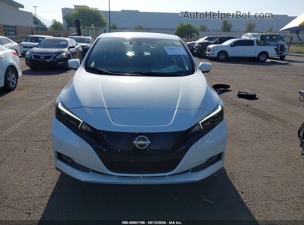 1N4CZ1CV0SC557336 2025 NISSAN LEAF White Rear interior view