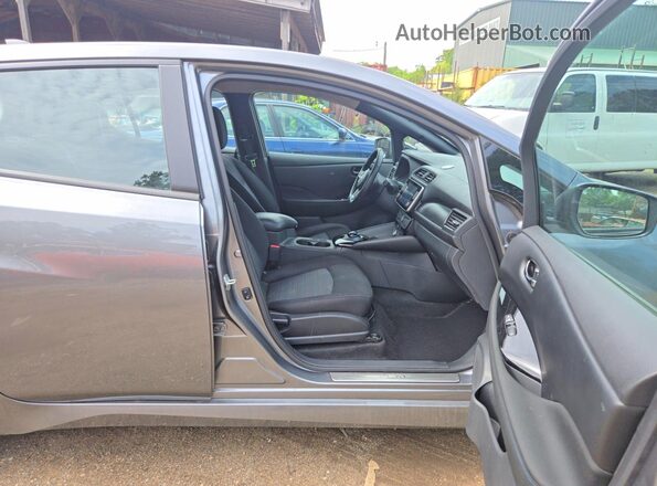 1N4CZ1CV4PC558934 2023 NISSAN LEAF Gray Front view