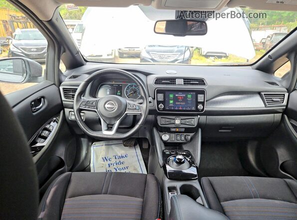 1N4CZ1CV4PC558934 2023 NISSAN LEAF Gray Instrument cluster view