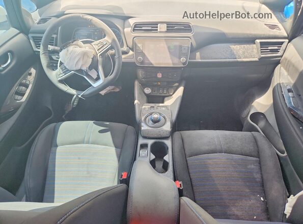 1N4CZ1CV4RC551937 2024 NISSAN LEAF Белый Вид панели приборов