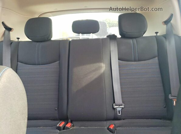 1N4CZ1CV4SC558425 2025 NISSAN LEAF White უკანა სავარძლების ხედი