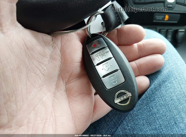 1N4CZ1CV8SC558038 2025 NISSAN LEAF Черный Вид панели приборов