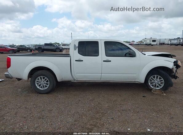 1N6AD0FR5KN718869 2019 NISSAN FRONTIER White 360 interior view