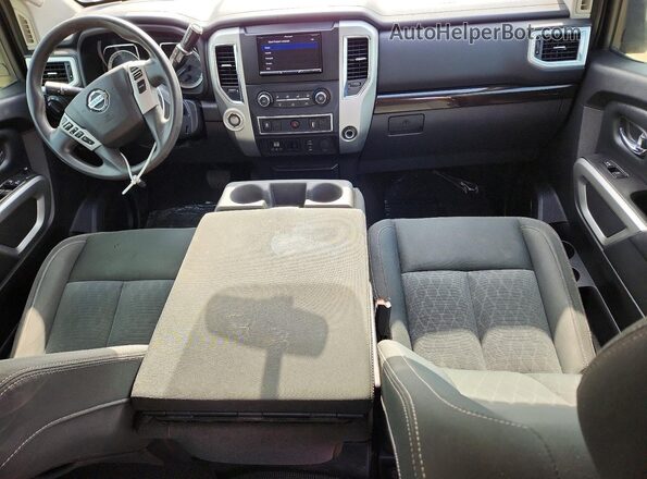 1N6BA1F19GN517870 2016 NISSAN TITAN Black Vista del salpicadero
