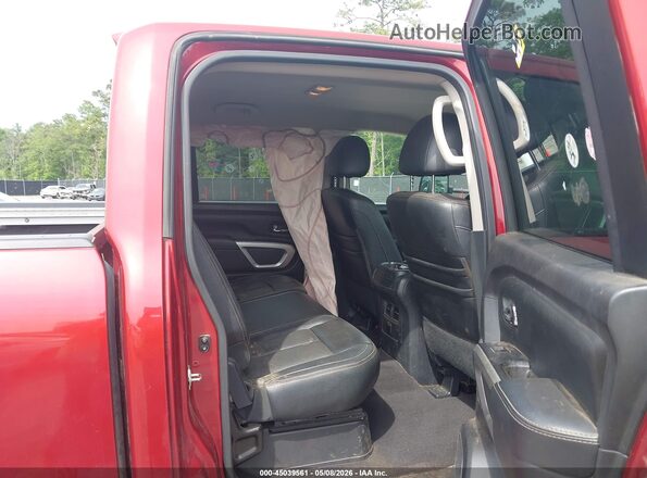 1N6BA1F48HN522067 2017 NISSAN TITAN XD Red Vista de la etiqueta del VIN