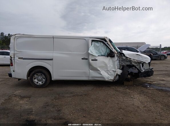 1N6BF0KM5HN802921 2017 NISSAN NV CARGO NV1500 Белый Вид задней части салона