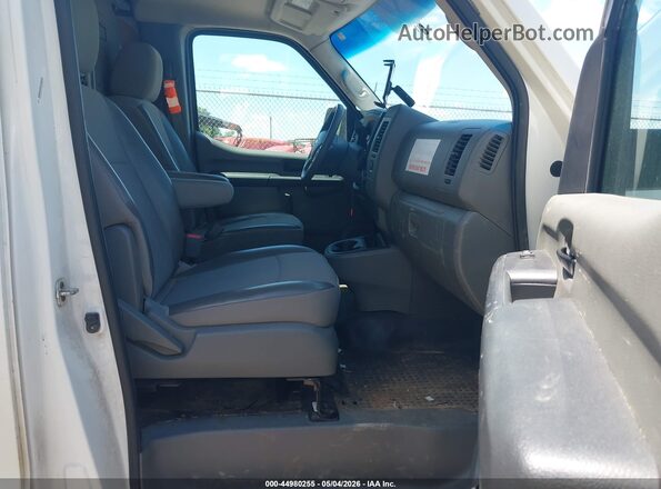 1N6BF0KMXMN810698 2021 NISSAN NV CARGO NV1500 White Սալոնի դիմացի տեսք