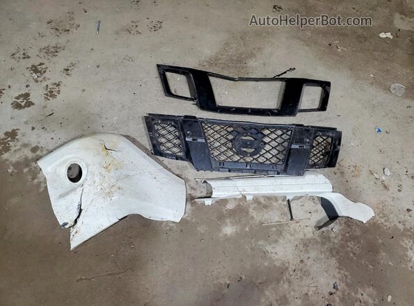 1N6ED0EB4LN716747 2020 NISSAN FRONTIER White Շարժիչի բաժամունքի տեսք