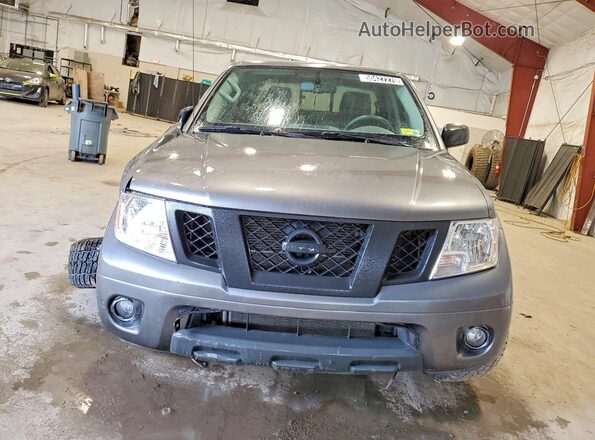 1N6ED0EB4LN719048 2020 NISSAN FRONTIER Серый Вид спереди