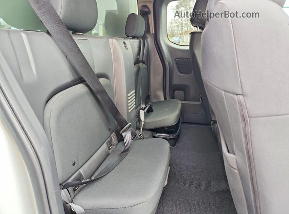 1N6ED1CL1RN656159 2024 NISSAN FRONTIER White Rear seats view