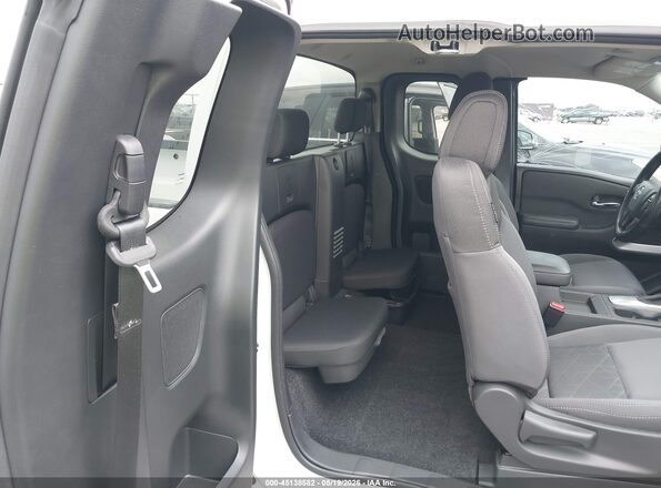 1N6ED1CL5SN601560 2025 NISSAN FRONTIER White Widok naklejki z numerem VIN