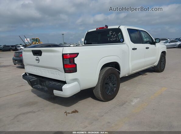 1N6ED1FJ1RN659010 2024 NISSAN FRONTIER Белый Задняя правая четверть