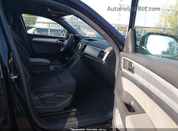 1V2AC2CA8MC237799 2021 VOLKSWAGEN ATLAS Black Вид салону спереду