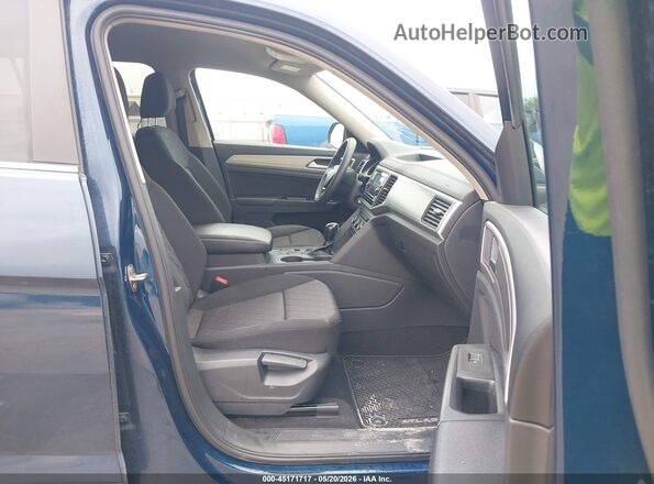 1V2AP2CA0JC540107 2018 VOLKSWAGEN ATLAS Синий Вид салона спереди