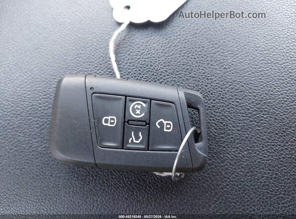 1V2BC2CA7MC236194 2021 VOLKSWAGEN ATLAS White Առջևի վահանակի տեսք