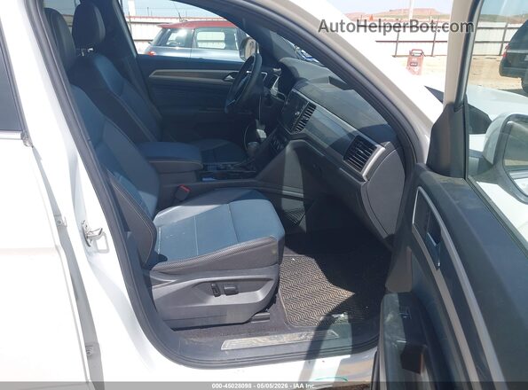 1V2BE2CA1PC218255 2023 VOLKSWAGEN ATLAS White Սալոնի դիմացի տեսք