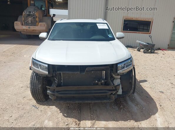 1V2BE2CA1PC218255 2023 VOLKSWAGEN ATLAS White Սալոնի հետևի տեսք