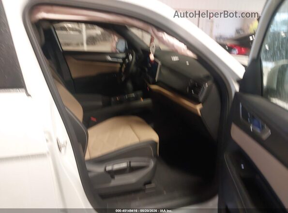 1V2DE2CA5RC264487 2024 VOLKSWAGEN ATLAS White Widok wnętrza z przodu