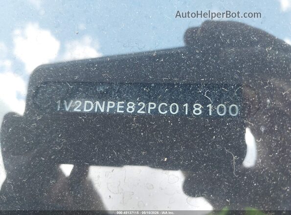 1V2DNPE82PC018100 2023 VOLKSWAGEN ID.4 Blue 