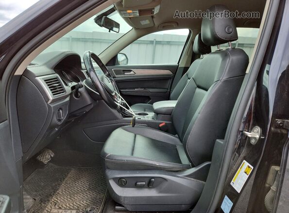 1V2DP2CA0LC500321 2020 VOLKSWAGEN ATLAS Black Вид салону спереду
