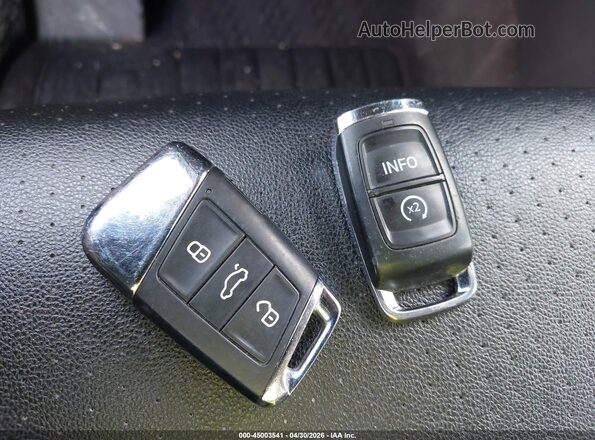 1V2DP2CAXMC583449 2021 VOLKSWAGEN ATLAS Синий Вид панели приборов
