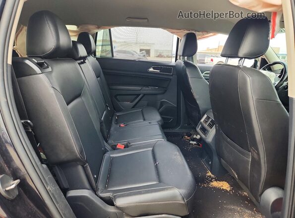 1V2DR2CA9JC540551 2018 VOLKSWAGEN ATLAS Black Вид задньої частини салону